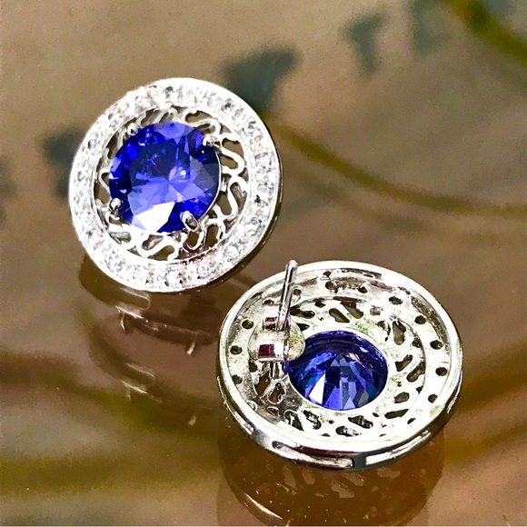 JTV Sterling Silver Rhodium Plated CZ Tanzanite Gem Button Style Earrings - Picture 3 of 6